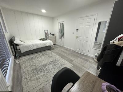 Picture 7